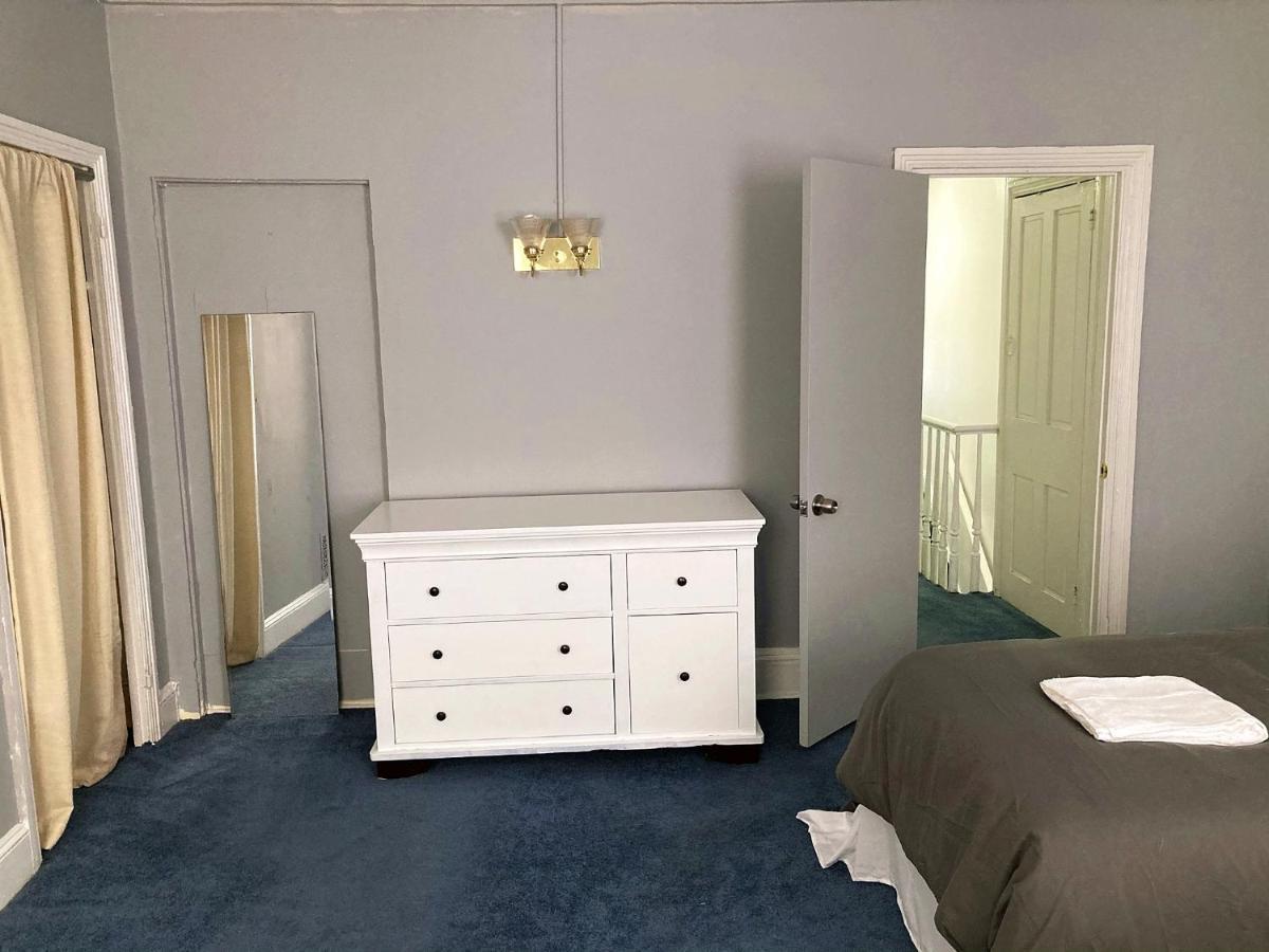 Oui On Ludlow - Entire House And Private Rooms In University City Philadelphia Kültér fotó